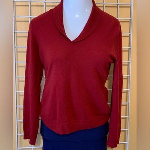 Prive’ Cashmere sweater medium red v neck date night Christmas feminine